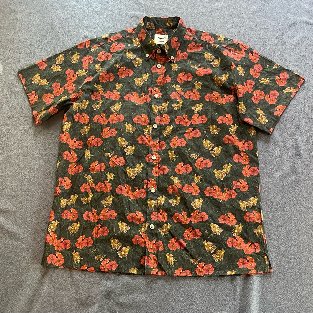 Yiume button down Hawaiian shirt‎ mens XL EUC